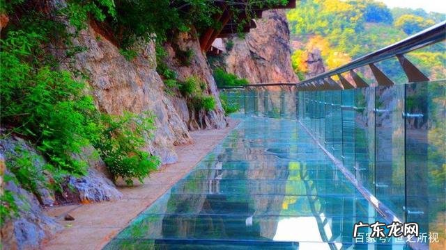 博山玻璃栈道在哪里,张家界玻璃栈道在哪个景区里有