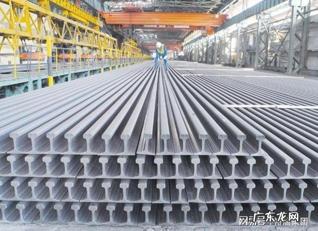 300工字钢8米承重几吨,300的工字钢承重多少吨