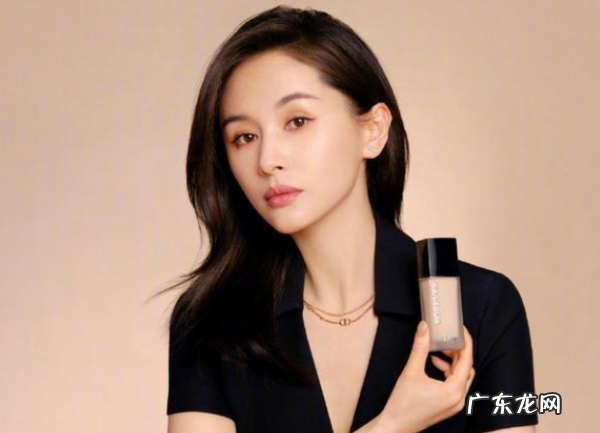 迪奥小黑裙的由来,dior英国官网
