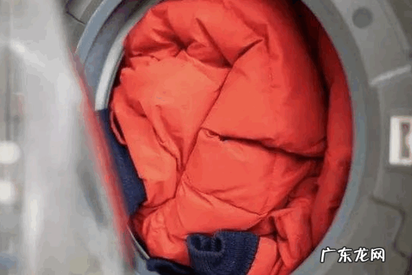 衣服洗了里面一坨一坨的怎么办,棉衣洗完一坨一坨的怎么恢复