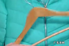 衣服洗了里面一坨一坨的怎么办,棉衣洗完一坨一坨的怎么恢复