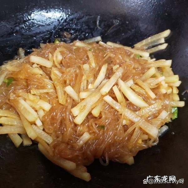 红萝卜炒粉丝怎么炒好吃,红萝卜炒粉条的做法