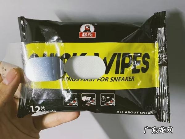 怎么样洗掉拖鞋上的黑垢,拖鞋上的黑印子怎么形成的