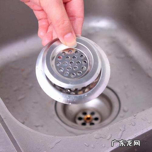 怎样清理下水管道内的污垢,怎样清除厨房下水管道油污