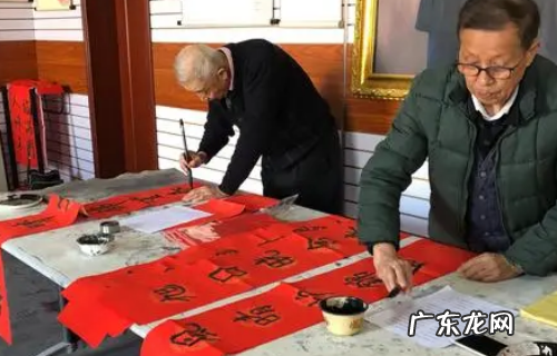 村委春联怎么写,2023村委会大门对联怎样写