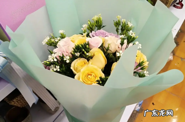 包起来的花束如何保鲜,包装好的花束如何养护