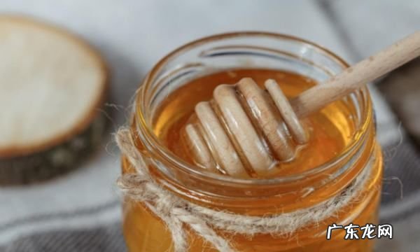 香蕉黑芝麻蜂蜜加在一起有什么用,香蕉加黑芝麻榨汁有什么功效