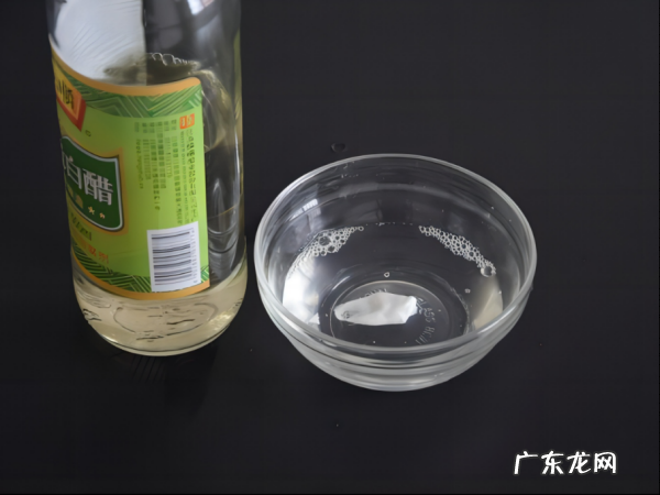 家中小蚂蚁怎么彻底根除,家里发现蚂蚁怎么根除楼房