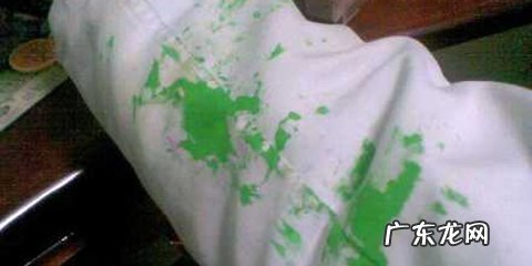 怎么样可以去掉衣服上的油笔道,衣服上划上中性笔道怎么去掉