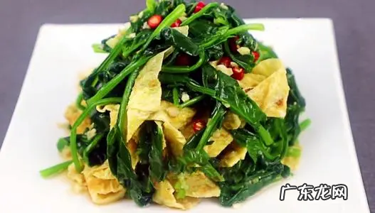 菠菜和鸡蛋怎么炒好吃,菠菜炒蛋怎么做好吃窍门