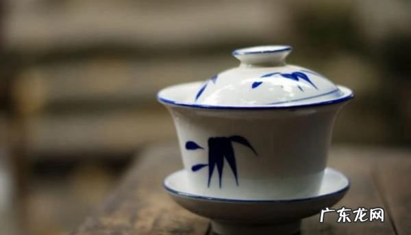 可以直接用盖碗喝茶,玻璃盖碗适合泡什么茶叶