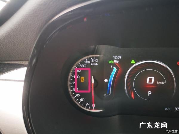长安CS35安全配置有哪些,长安cs35三元催化器多少钱一个