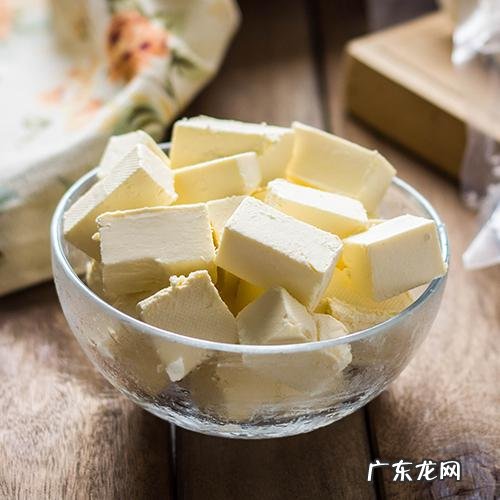 奶油奶酪是芝士么,奶油芝士和奶油奶酪是一样的东西