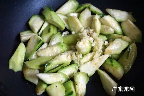 丝瓜炒鸡蛋 制作步骤是什么,丝瓜炒鸡蛋汤家常做法