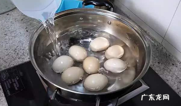 煮鸡蛋冷水煮几分钟,冷水煮鸡蛋需要多少分钟