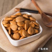 生杏仁怎么处理就可以吃了,生杏仁怎样处理才没毒