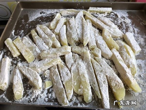 炸薯条土豆蒸多久,炸薯片的土豆要先用开水煮