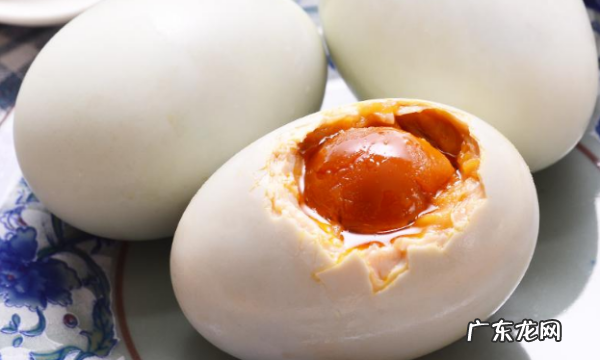 咸鸭蛋会过期,咸鸭蛋会过期不