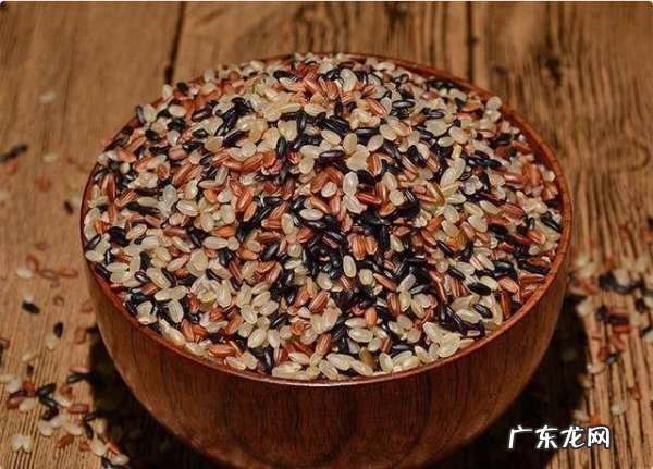 糙米是哪三种米,三色糙米饭是哪三种米热量