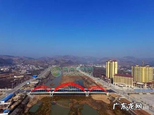 成县美食城,变态鸡翅的有多少万辣度