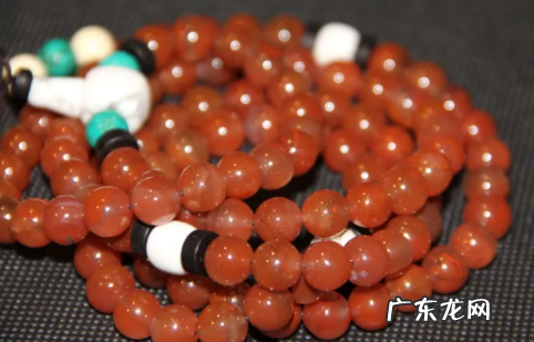 蓝玛瑙寓意,玛瑙什么颜色最好