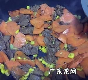 五彩肉片做法图解,五彩肉片的做法大全