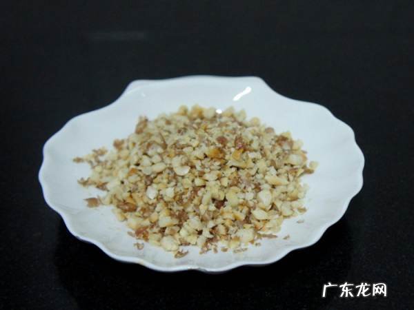 菠菜怎么焯水,菠菜怎样焯水不变色