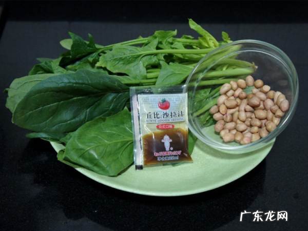 菠菜怎么焯水,菠菜怎样焯水不变色