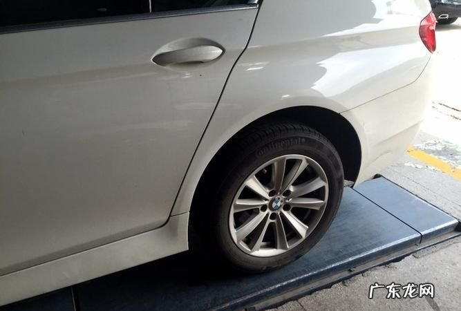 宝马5系加油车子会抖怎么回事,奥迪高速车身抖动怎么回事