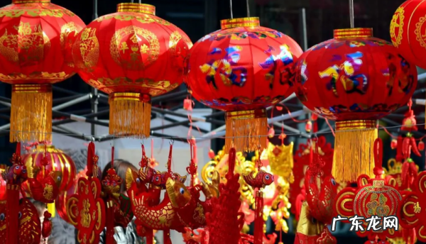 广东过年葱和生菜寓意,葱花芹菜大蒜一起是什么意思