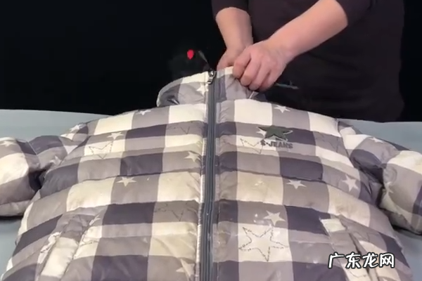 如何去除羽绒服的鸭臭味,羽绒服去除鸭腥味妙招