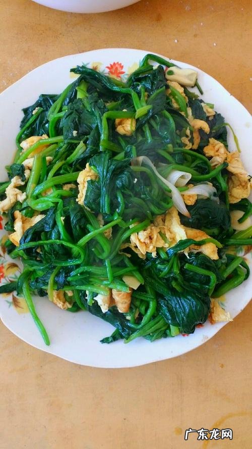 菠菜和鸡蛋怎么炒好吃,菠菜鸡蛋怎么炒