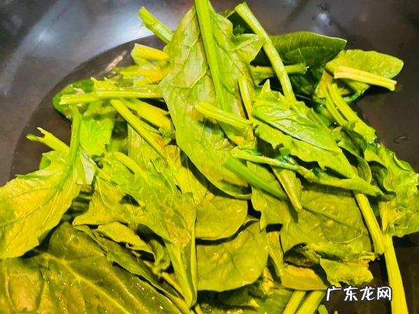 菠菜和鸡蛋怎么炒好吃,菠菜鸡蛋怎么炒