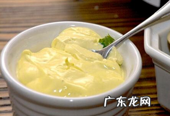 肯德基汉堡的沙拉是哪种,肯德基汉堡用的沙拉酱是什么牌子的