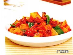 大盘鸡发源地,新疆大盘鸡最早属于汉族还是回族的特色菜