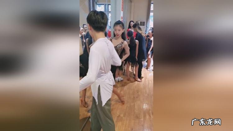 茉晗名字的寓意,孙语茉和孙睿晗哪个名字好听