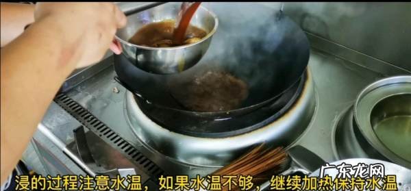 小鲍鱼的做法及清洗,活鲍鱼的清洗及做法