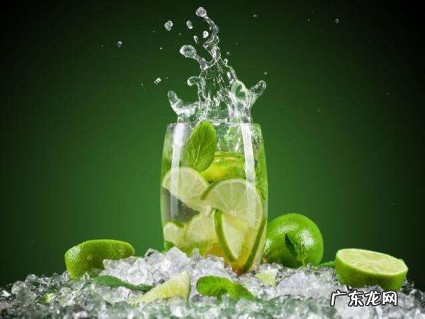 晚上能喝柠檬水,晚上能喝柠檬水好