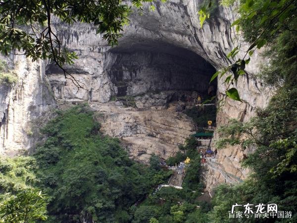 西陵区景点,离宜昌约十公里左右的地方有什么景区