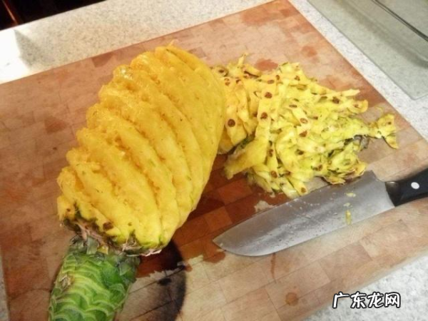 菠萝除了用盐水泡还能用什么,吃菠萝的时候要用盐水泡多久