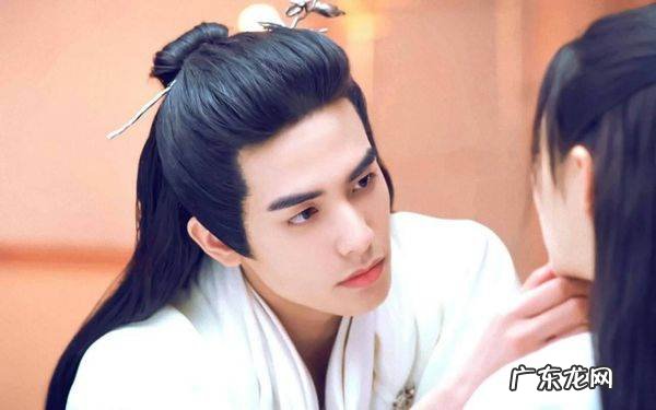 望夫石的女子叫什么,古代一个女的等一个男的变石像的故事电影