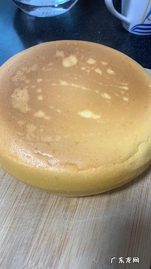 低筋面粉怎么做蛋糕,低筋面粉最简单的蛋糕电饭煲