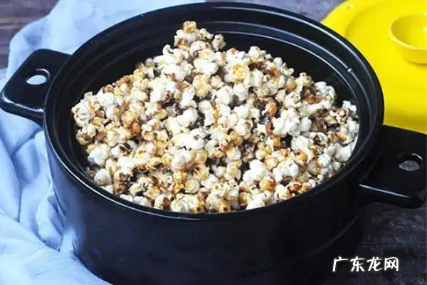 爆米花是玉米做的吗,普通玉米能做爆米花