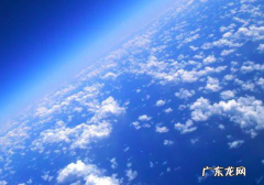 臭氧层空洞形成的原因,臭氧层空洞的原因和危害