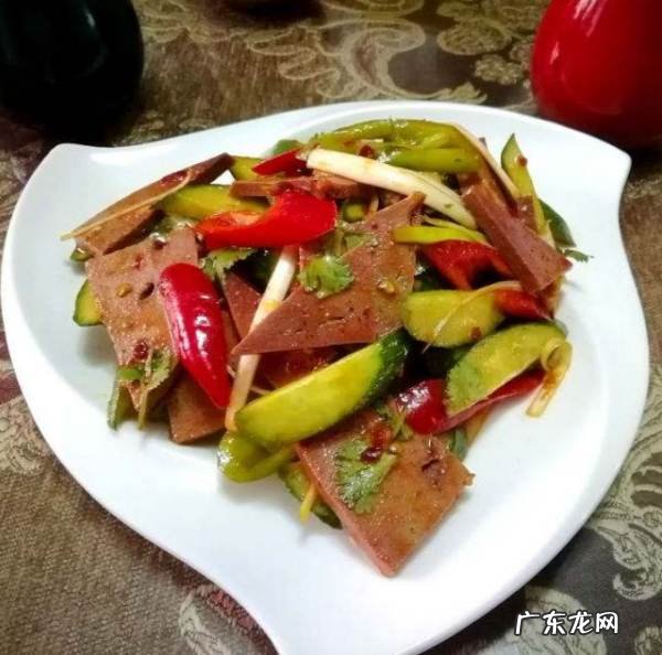 猪肝怎么凉拌好吃,在家如何卤猪肝