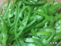 菜椒炒鸡蛋怎么做好吃,青椒炒鸡蛋的做法