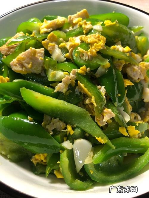 菜椒炒鸡蛋怎么做好吃,青椒炒鸡蛋的做法