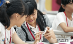 初中孩子能买手机,初中孩子该不该拿手机