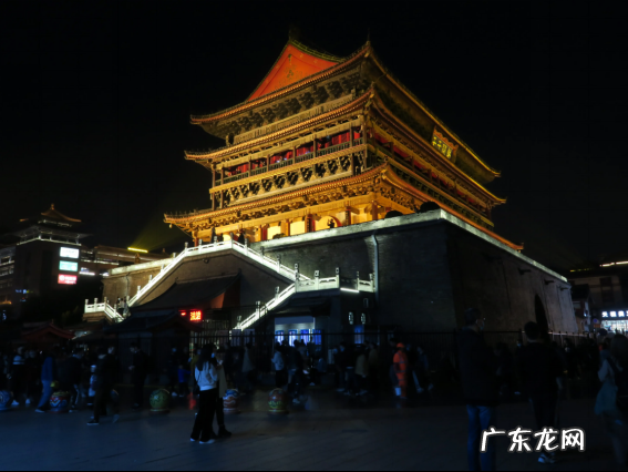 钟楼和鼓楼有什么区别,鼓楼和钟楼是干什么用的