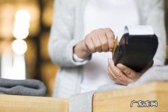 哈银有卡贷每笔上征信,信用卡贷款逾期多久上征信